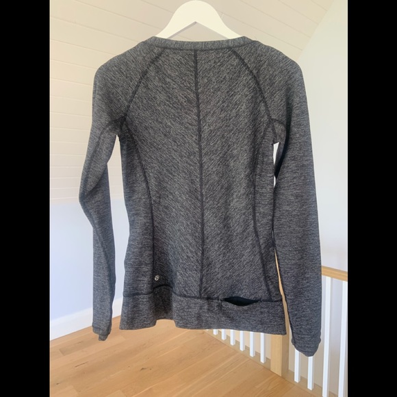 Lululemon Long Sleeve Top - Picture 2 of 7
